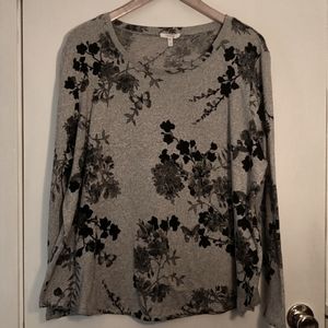 Maurice Size 2 Women's Top, Gray, Gently Used